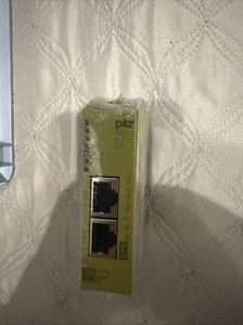 Kommunikationsmodul Pilz 772130 - PNOZ m ES ETH - Bild 1 von 2