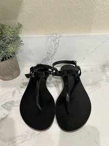 Sandalias para mujer SALVATORE FERRAGAMO charol con lazo talla US 7 M - negras - Imagen 1 de 7
