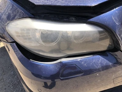 Ксеноновая адаптивная передняя фара для правостороннего пассажира 2011–2013 BMW 535i 949063 - Изображение 1 из 4