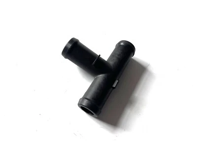 2018–2025 Nissan Leaf водяной насос пластиковый соединитель шланг тройник - Изображение 1 из 4