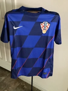 Croatia Euro 2024 Away Plain Soccer Jersey US Size Large - Picture 1 of 5