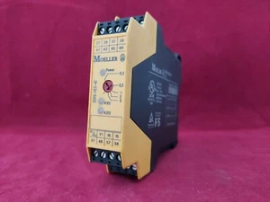 MOELLER ESR5-VE3-42V01 24V SAFETY RELAY - Picture 1 of 4
