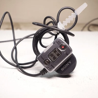 Sony RM-AV2 LANC Remote Controller for A/V Jack - Image 1 of 4