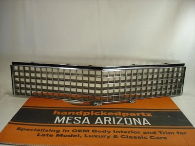 Cadillac Deville Fleetwood 1977-1979 parrilla delantera cromada Foto 1 de 4