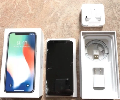 APPLE IPHONE X SILVER 256 GB VERIZON W/ OUT CONTRACT W/ FREE SHIPPING (CDMA+GSM) - Image 1 of 4