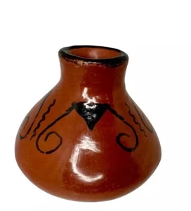 Vintage Native American Maricopa Pottery Vase Signed M. Sunn (Mabel) - Picture 1 of 7