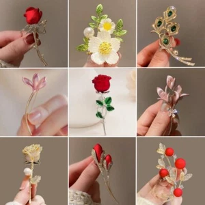 Elegant DIY Bouquet Pearl Crystal Flower Brooch Pin Women Wedding Jewelry Gifts - Photo 1 sur 28