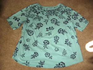 Maglia donna nuova senza etichette verde wNavy Flowers DENIM & CO manica corta maglia top XL - Foto 1 di 1