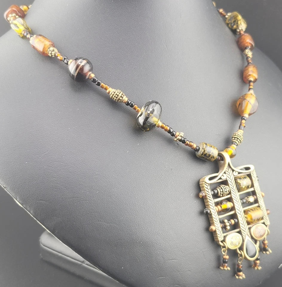 Firmado Chico's Esmalte Ábaco Colgante Ámbar Arte Vidrio Cuentas 22" Collar Tono Dorado Foto 1 de 4