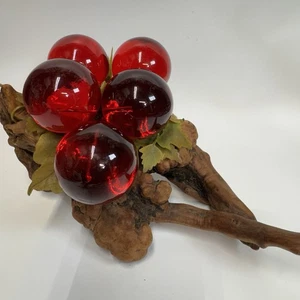 Vintage MCM Rot Plexiglas Acryl Harz Trauben Cluster Treibholz Knoten - Bild 1 von 8