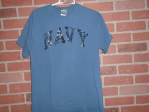 US NAVY MENS LOGO TSHIRT ADULT MEDIUM BY CAMP DAVID - Picture 1 of 2