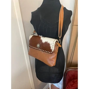 NWT MYRA HANDBAG BLOSSOM ETCHED BAG - SMALL IMPREFECTION AS INDICATED IN PIX - Picture 1 of 10