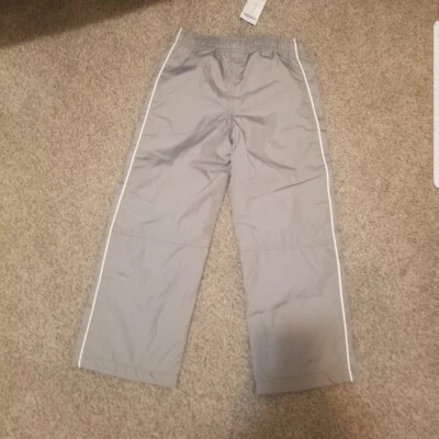 Pantalones deportivos Gymboree para niños talla 5T nuevos con etiquetas grises/blancos a rayas nuevos Foto 1 de 4