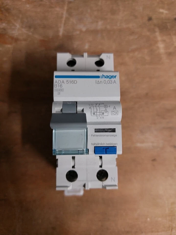 Disjoncteur différentiel 1P+N 10kA B-16A 30mA type A ADA516D - Photo 1/1