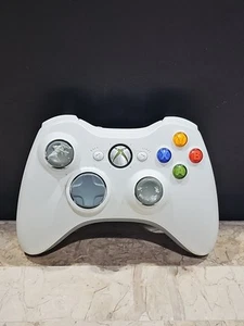 Vintage Microsoft XBOX 360 Wireless Controller White Works Great - Picture 1 of 4