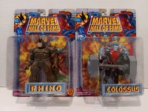 KONVOLUT 2 MARVEL HALL OF FAME FIGUREN - COLOSSUS & RHINO - MOC - TOY BIZ - 1996 - Bild 1 von 3
