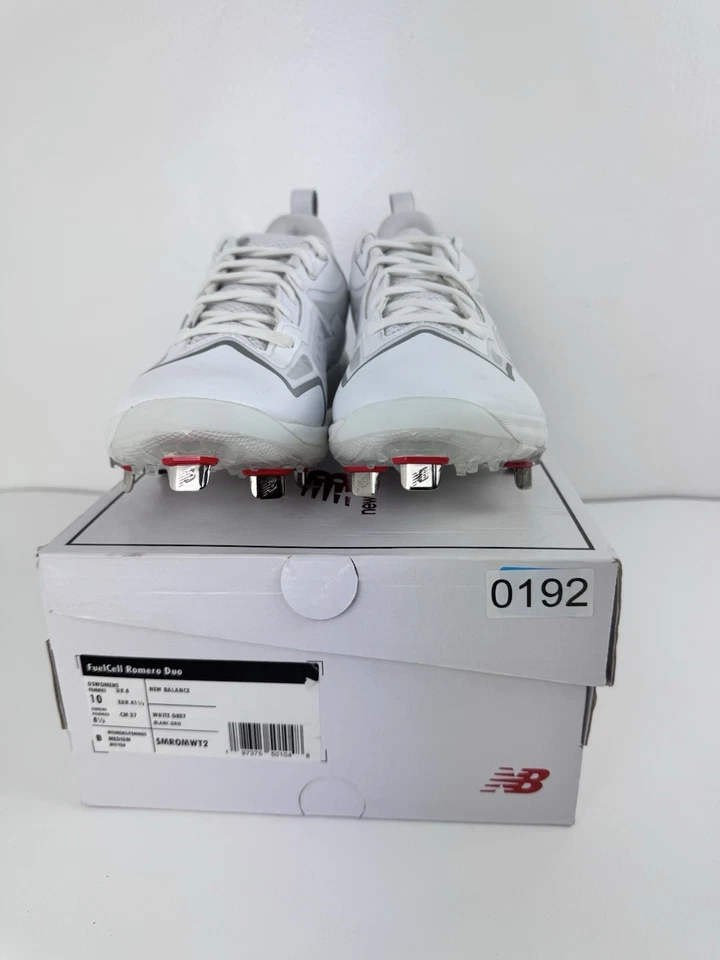 Women's Size 10 (m) New Balance FuelCell Romero Duo White /gray - Image 1 of 4