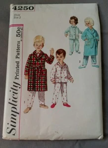  Vintage Children's Size 6 Robe and pajamas 4250 Simplicity sewing pattern cut - Picture 1 of 2