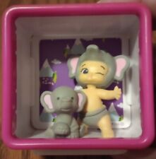 Twozies NELLY Baby And NUDGE Pet Season 1 Mini Toys Surprise Shadow Box 