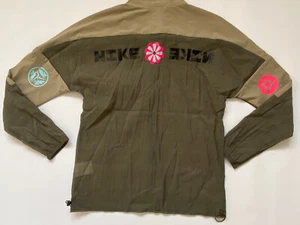 NIKE ICON CLASH RUNNING JACKET LIGHTWEIGHT NYLON KHAKI CU3048-380 SIZE S - Picture 1 of 7