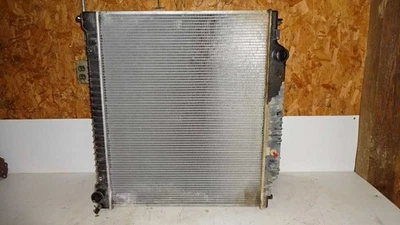 RADIATOR 8-280 4.6L FITS 97-99 FORD E150 VAN 599499 - Изображение 1 из 4