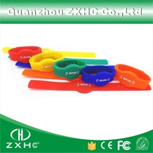 10pcs Lot Adjustable Waterproof Silicone Wristband RFID 125KHz Bracelet TK4100 - Picture 1 of 4