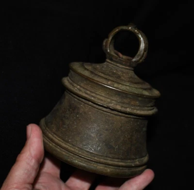 Campana de bronce antigua ceilonesa/esrilanka/seridional asiática del siglo XIX Foto 1 de 4