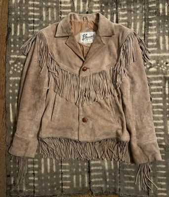 VINTAGE BERMANS MEN’S BROWN LEATHER SUEDE WESTERN JACKET WITH FRINGE SIZE 36 - Image 1 of 4