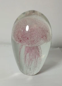 Pink Jellyfish Glass Paperweight Controlled Bubble Effect EGG Shaped 4.5" Tall - Picture 1 of 9