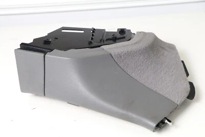 06-09 Mercedes W209 CLK550 Guantera Portavasos Compartimento Bandeja GRIS OSCURO Foto 1 de 4