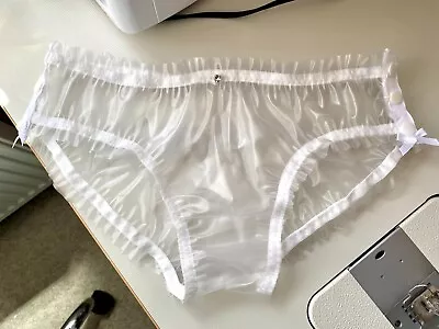 Sissy gerafftes weißes PVC-Höschen mit Druckknöpfen Kunststoff durchsichtig Slips - Bild 1 von 4