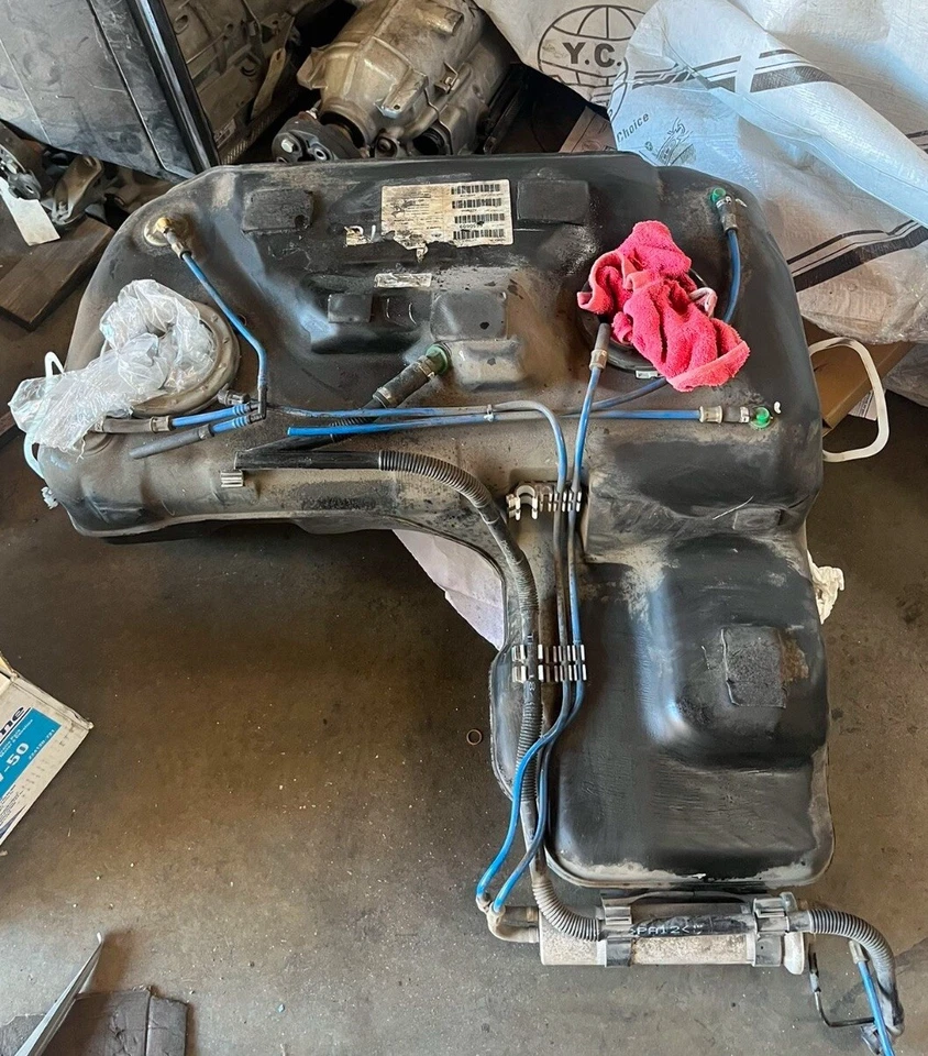 BMW X5 E53 2000 2001 2002 2003 2004 2005 2006 tanque de gasolina OEM Foto 1 de 4