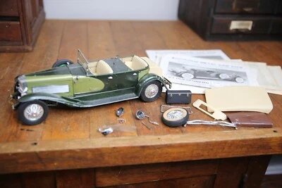 Hubley Metal Model Kit Duesenberg Town Car 1 /18 scale Vintage toy Parts - Image 1 of 4