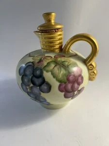 Antique Austrian Hand Painted With Grapes. Wine Decanter Artist. F.Lamebka - Bild 1 von 9