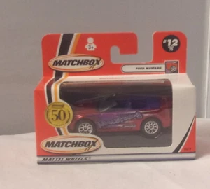 MJ7 Matchbox - 2002 fila 1-75 - MB12 Ford Mustang - rojo - Imagen 1 de 3