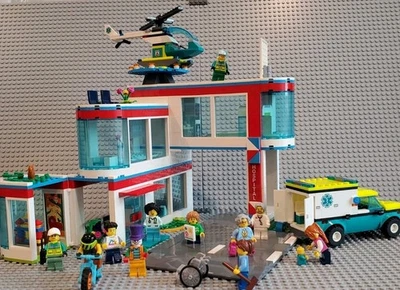 Lego City - Hospital - #60330 - Helicóptero y ambulancia Foto 1 de 4
