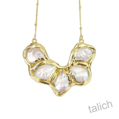 Collar babero boho orgánico chapado en oro de 18 quilates de latón blanco natural perlas de agua dulce Foto 1 de 4