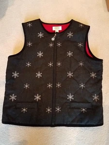 Talbots Petites Medium Zip Up Vest with Silver Snowflakes Sparkly Sparkle NWT - Picture 1 of 1