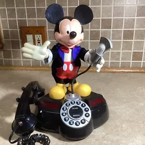 Vintage Disney Mickey Mouse animiertes Drucktastentelefon - bewegt, spricht 13" groß - Bild 1 von 9