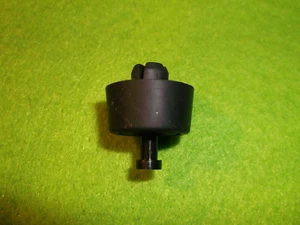 1 Set Gerätefüße 4 Stück Gummifüße, schwarz, rund, mit Befestigungsdübel - Bild 1 von 8