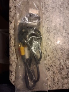Microsoft Xbox 360 Composive AV Cable Cord X821376-001 - New Sealed OEM - Picture 1 of 2
