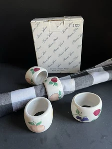 4 Princess House ORCHARD MEDLEY Fruit Napkin Rings - Picture 1 of 3