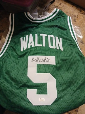 Camiseta deportiva autografiada por Bill Walton de los Boston Celtics verde local certificado de autenticidad JSA Foto 1 de 3