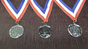 juego de 3 medallas de lugar ancho patriótico cuello drapeado trofeo oro plata bronce - Imagen 1 de 1