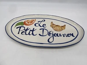 Plato croissant de gres Anthropologie Harlie Brown Studio Belle Journée - Imagen 1 de 3