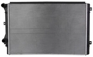 RADIATOR ASSEMBLY FITS VOLKSWAGEN BEETLE CC EOS GTI JETTA PASSAT 2.0L 2009-15 - Picture 1 of 2