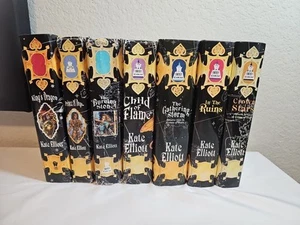 Crown Of Stars By Kate Elliot 1-7 Complete Set. Hardcover 1997 Fantasy Novels. - Imagen 1 de 9