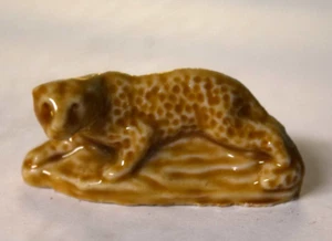 Wade Miniature Whimsies England Porcelain 1976 Camel - Picture 1 of 1