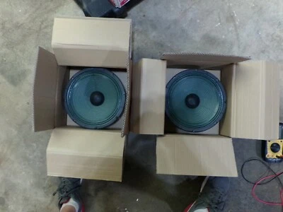 PAR Altavoz Amplificador Guitarra Serie Jet Jensen Falcon 10-40 10 pulgadas 40 vatios - 16 ohmios Foto 1 de 4