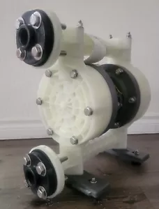1" Inch Iwaki Air-Operated Double Diaphragm Pump TC-X252 (TC-X252) O.B.O - Picture 1 of 2